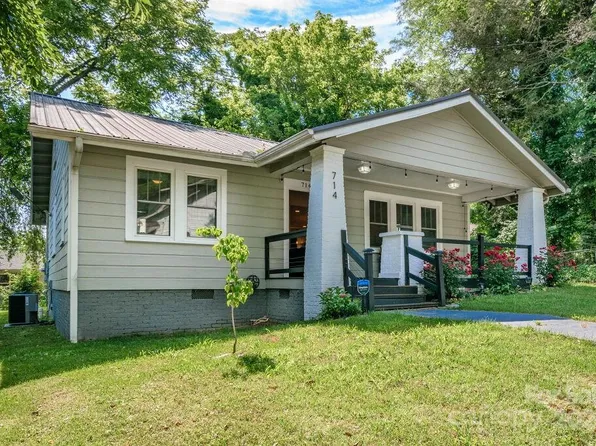 714 N Whitted St, Hendersonville, NC 28791