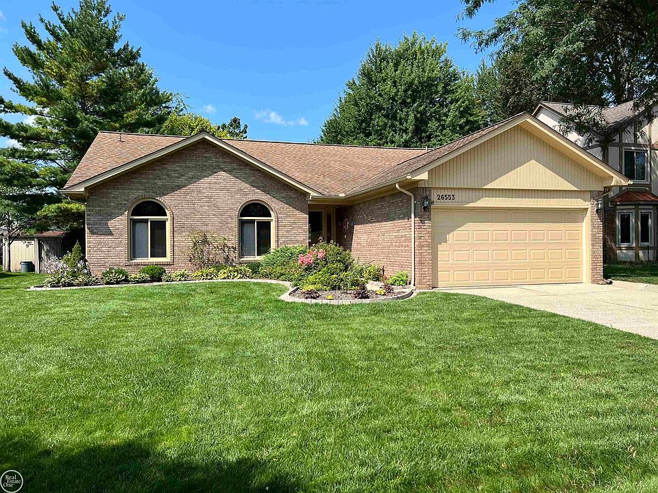 1st image of 26553 Mapleridge Dr