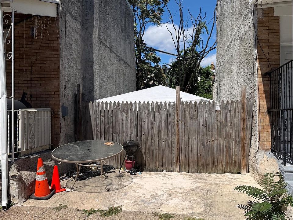 1st image of 3466 Braddock St