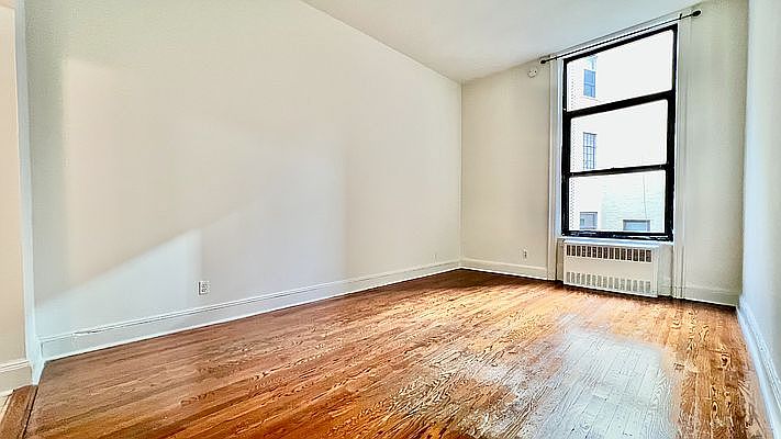 1st image of 337 W 76th St APT 2B