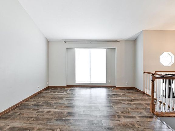 4th image of 303 Sea Pines Dr
