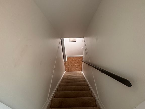 4th image of 24840 Olde Orchard St