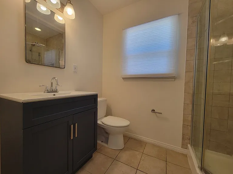 7118 Irondale Ave — Photo 14