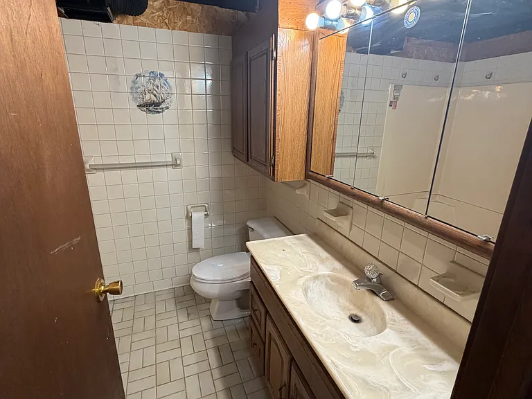 626 S 36th St #1 — Photo 14