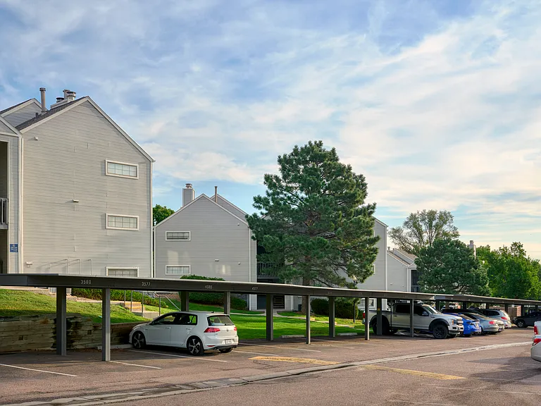 Quail Cove Apartments — Photo 17