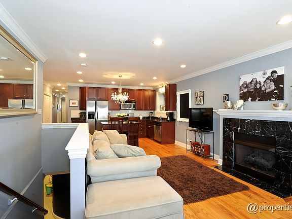 Kitchen/Living Room