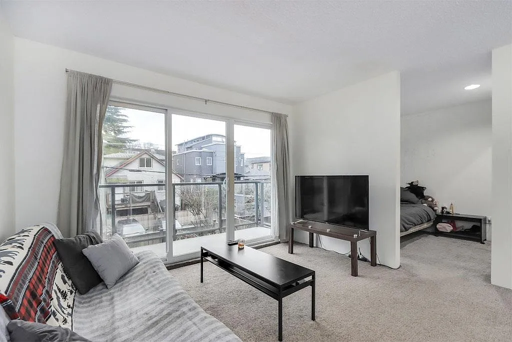 1 bed, 432 sqft, $2,300 — Photo 4