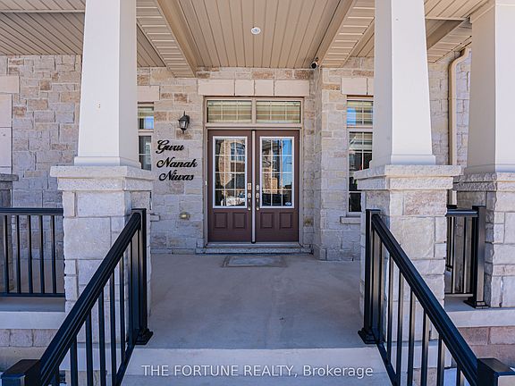 5th image of 21 Lyle Way N