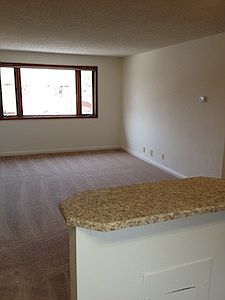 5th image of 74-14 Drexelbrook Dr