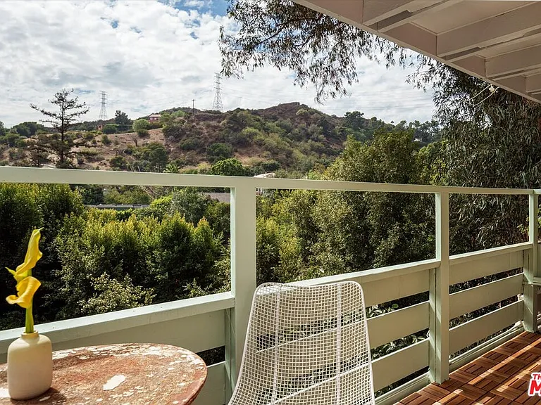 2764 Outpost Dr — Photo 7