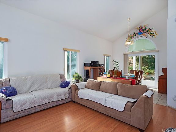 3rd image of 12855 Emerald Bay Ct
