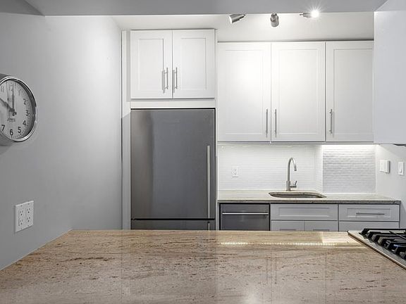5th image of 201 E 36th St APT 8B