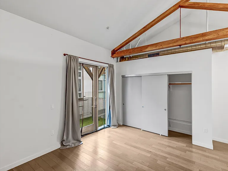 527 Molino St #110 — Photo 12