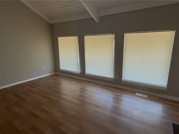 3rd image of 2563 Terrace Trl