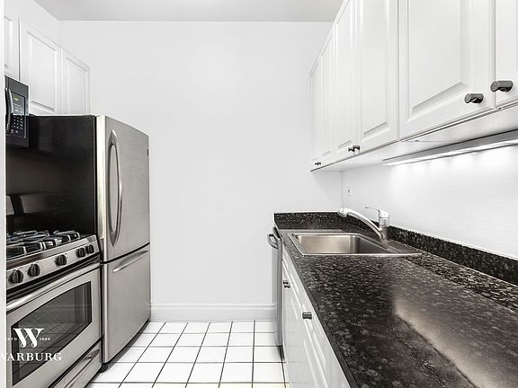 4th image of 350 E 82nd St APT 12E