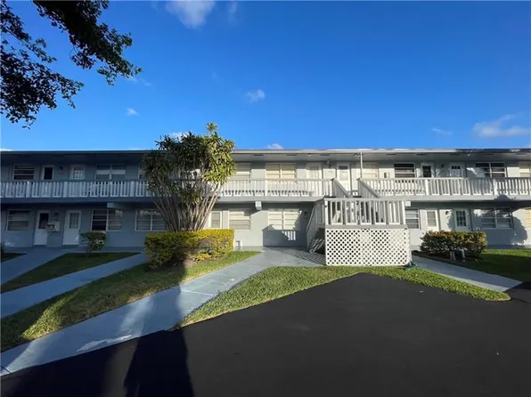 751 Pine Dr APT 204, Pompano Beach, FL 33060