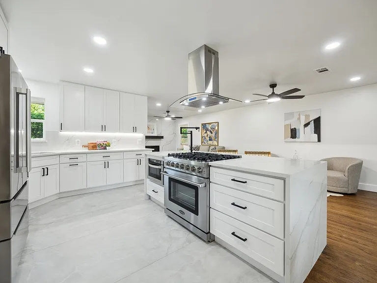 10228 San Juan Ave — Photo 10