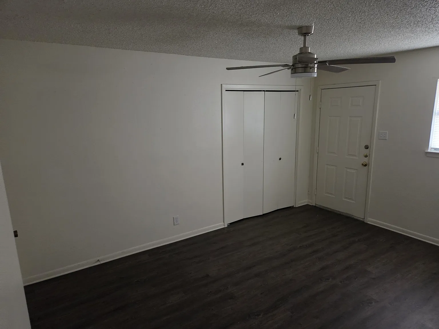 2 bed, 975 sqft, $995 — Photo 4