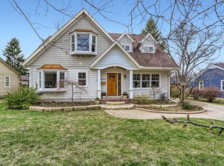 640 McKinley Ave, Geneva, IL 60134