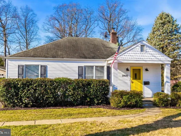 2920 Fairmont St, Falls Church, VA 22042