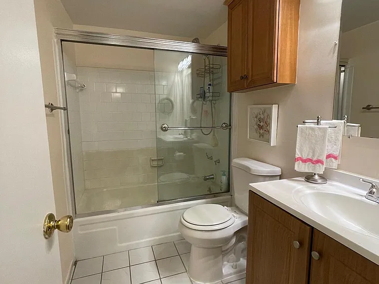 6 Longstream Ct #T2 — Photo 18