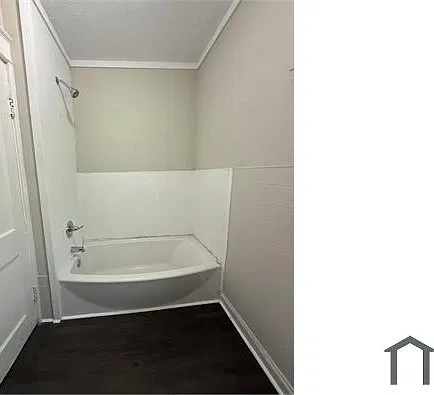 6 bed, 2064 sqft, $1,500 — Photo 3