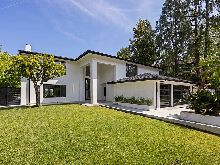 18101 Green Meadow Dr — Photo 47