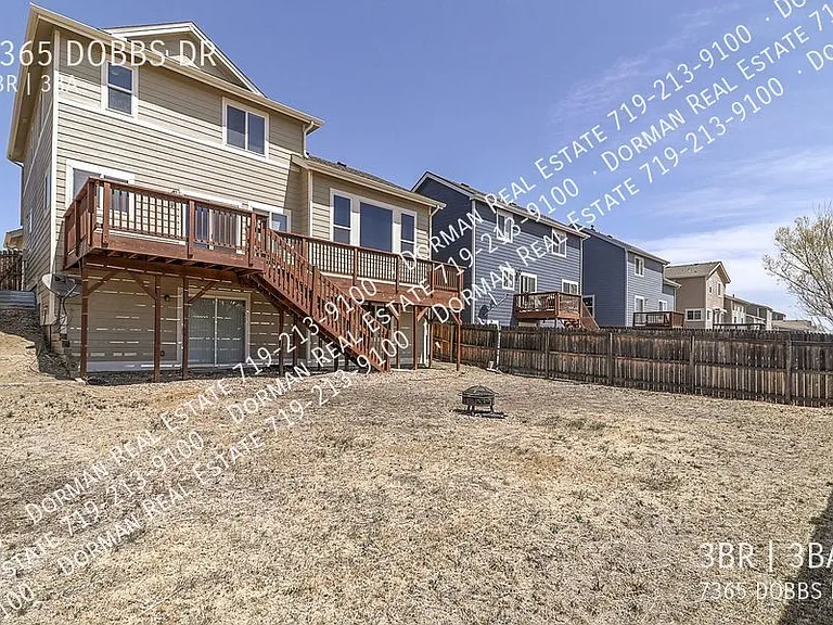 7365 Dobbs Dr — Photo 36