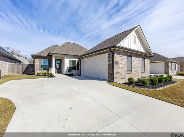 36388 Belle Reserve Ave, Geismar, LA 70734