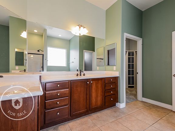 5th image of 1134 S Chatfield Dr