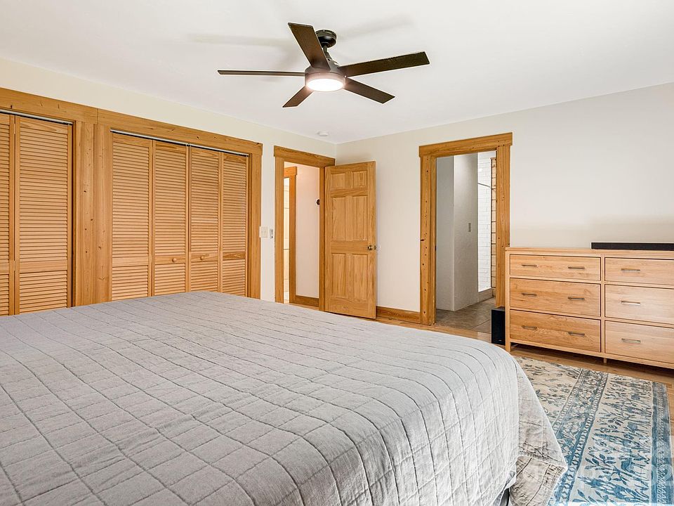 16th image of this home