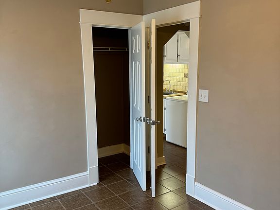 3rd image of 40 Stevens St #4