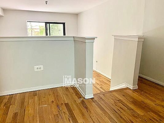 4th image of 432 E 88th St #107A