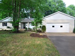 3477 Cardinal Dr, Youngstown, OH 44505