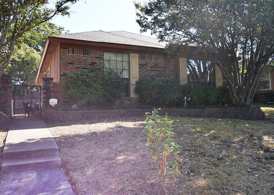 1st image of 1811 Sherwood Pl