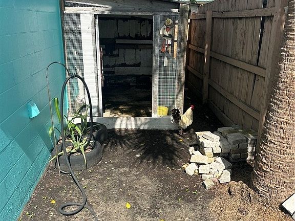 4th image of 5608 9th Ave