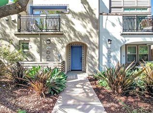 2014 W Middlefield Rd, Mountain View, CA 94043