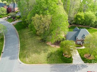 105 Kingsmill Ct, Advance, NC 27006