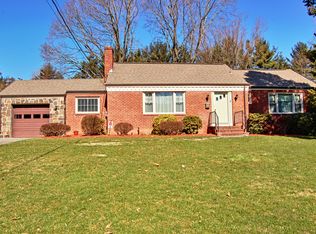 10 Beechwood Ave, Poughkeepsie, NY 12601