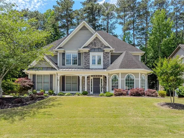 1021 Trailway Cir, Snellville, GA 30078