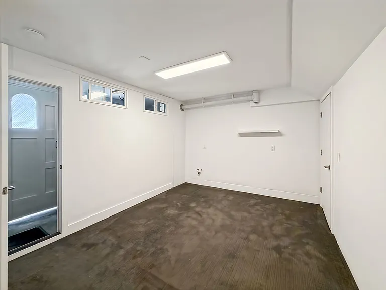 1251 40th Ave — Photo 31