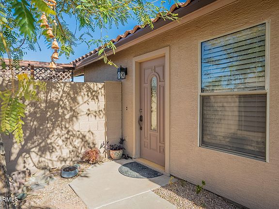 5th image of 43808 W WADE Drive