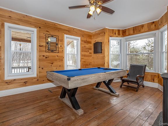 5th image of 137 Summitville Road