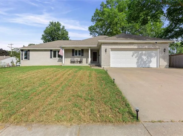 1112 Church St, Eudora, KS 66025