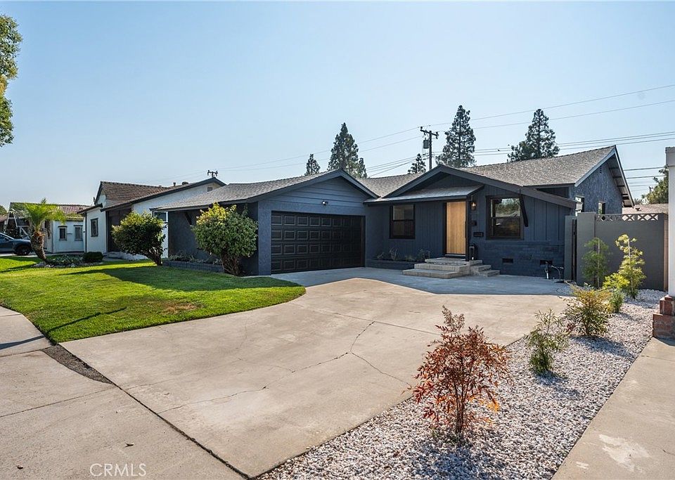 1st image of 3561 Ely Ave