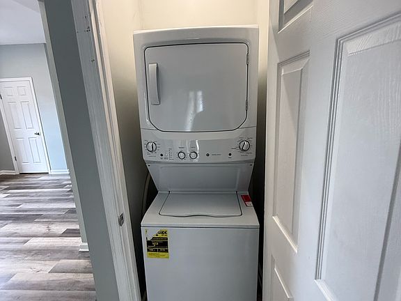 In unit washer and dryer