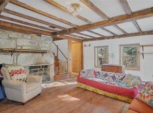 346 Spring St, Hopkinton, RI 02873