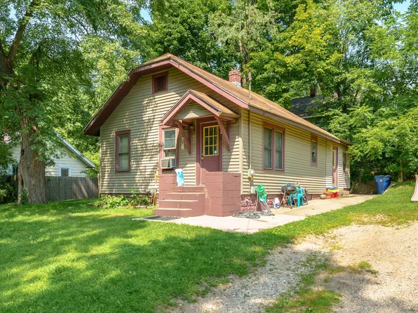 2227 Charles Ave, Kalamazoo, MI 49048