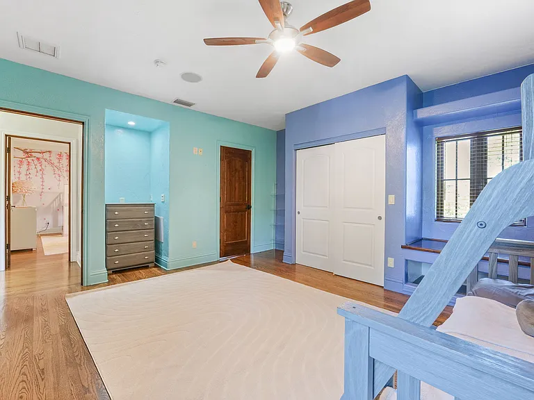 4555 W Swann Ave — Photo 39