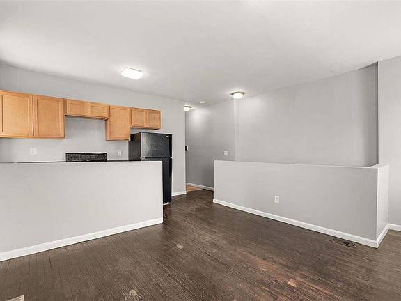 4th image of 3507 Pennsylvania Ave